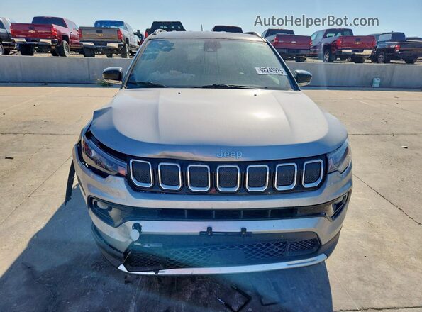 3C4NJDCB1NT100772 2022 JEEP COMPASS Серый Вид спереди