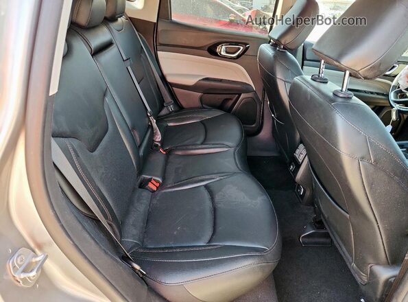 3C4NJDCB1NT100772 2022 JEEP COMPASS Серый Вид задней части салона
