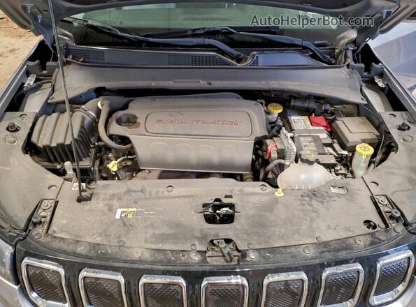 3C4NJDCB1NT153813 2022 JEEP COMPASS Gray Engine compartment view