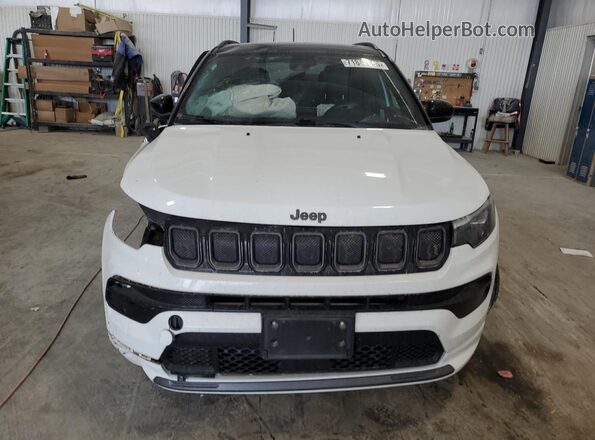 3C4NJDCB3NT189499 2022 JEEP COMPASS White Vista frontal