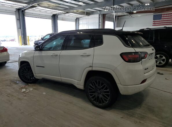 3C4NJDCB3NT189499 2022 JEEP COMPASS White Trasero izquierdo