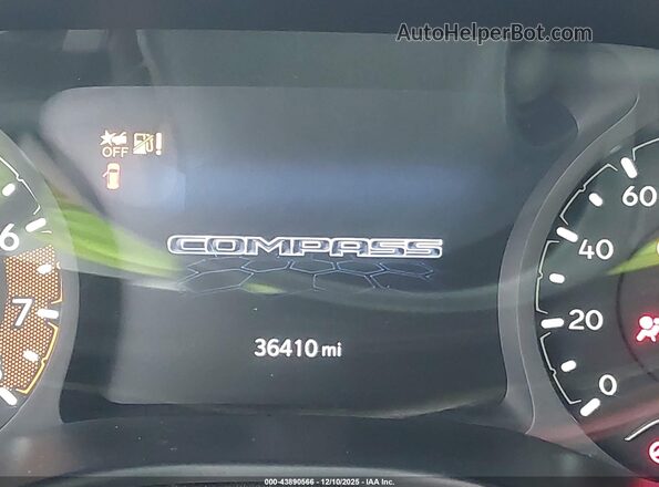 3C4NJDCB4NT108509 2022 JEEP COMPASS Black 