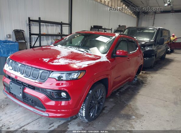 3C4NJDCB6NT162894 2022 JEEP COMPASS Red Vista tres cuartos delantera izquierda