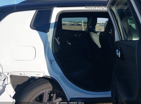 3C4NJDCN5TT184117 2026 JEEP COMPASS White Вид наклейки з VIN-кодом