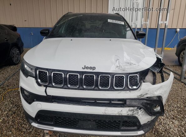 3C4NJDCN9RT610710 2024 JEEP COMPASS White Панорамний вид салону 360°