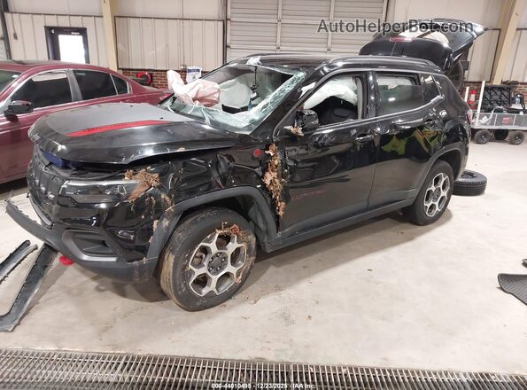 3C4NJDDB9NT157896 2022 JEEP COMPASS Black Առջևի ձախ երեք քառորդ տեսարան