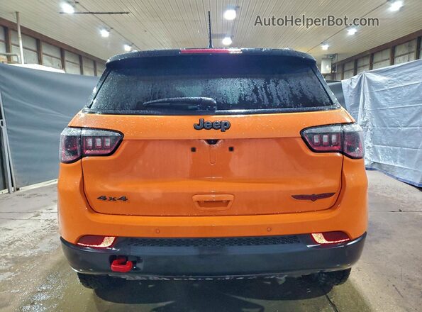 3C4NJDDN6TT186182 2026 JEEP COMPASS Orange 