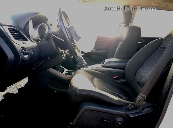3C4PDCAB9LT251174 2020 DODGE JOURNEY White Vista interior delantera