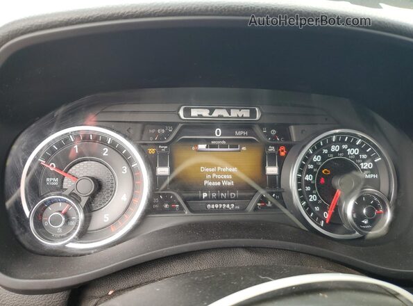 3C63R3GL1NG151637 2022 RAM 3500 Charcoal Vista del cuadro de instrumentos