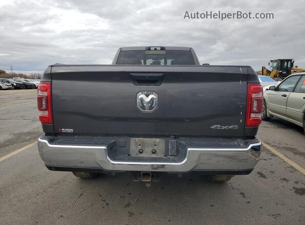 3C63R3GL1NG151637 2022 RAM 3500 Charcoal Vista trasera