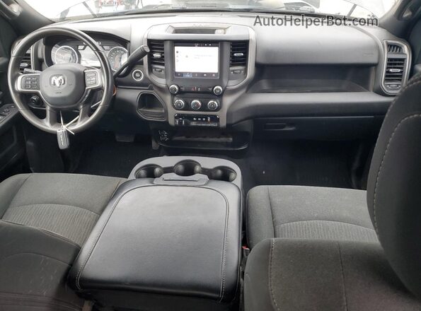 3C63R3GL1NG151637 2022 RAM 3500 Charcoal Vista del salpicadero