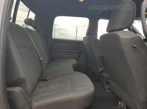 3C63R3GL1NG151637 2022 RAM 3500 Charcoal Vista de los asientos traseros