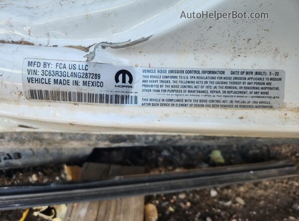 3C63R3GL4NG287289 2022 RAM 3500 White Widok komory silnika