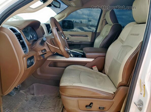 3C63R3JL0LG233641 2020 RAM 3500 White Front interior view