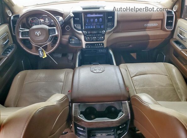 3C63R3JL0LG233641 2020 RAM 3500 White Dashboard view