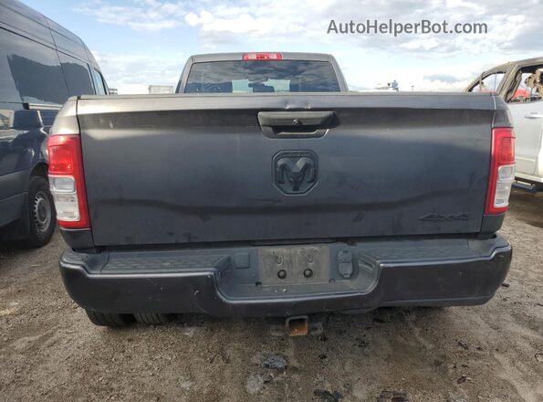 3C63RRGL6PG546418 2023 RAM 3500 Gray Rear view