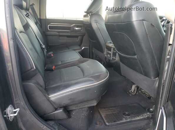 3C63RRJL0MG588877 2021 RAM 3500 Gray 