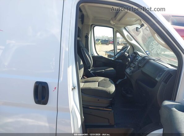 3C6ERVCG7ME505622 2021 RAM PROMASTER 2500 Белый Вид салона спереди