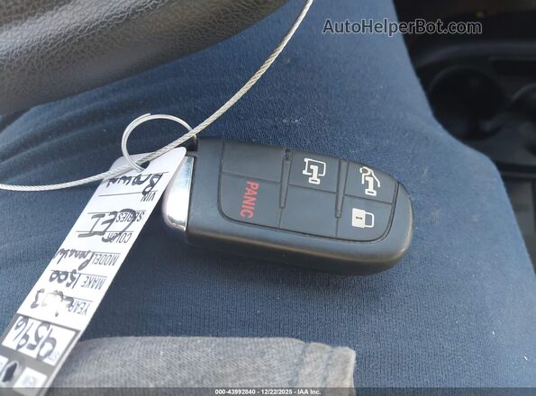 3C6LRVAG3PE537501 2023 RAM PROMASTER 1500 White Вид панелі приладів