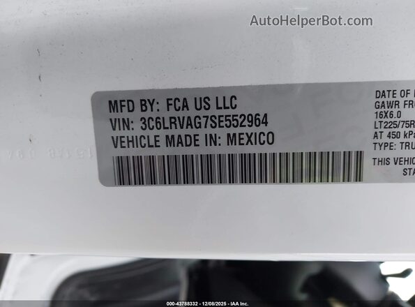 3C6LRVAG7SE552964 2025 RAM PROMASTER 1500 White Շարժիչի բաժամունքի տեսք