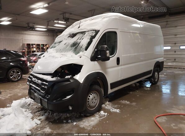 3C6LRVDG0RE132498 2024 RAM PROMASTER 2500 White Առջևի ձախ երեք քառորդ տեսարան