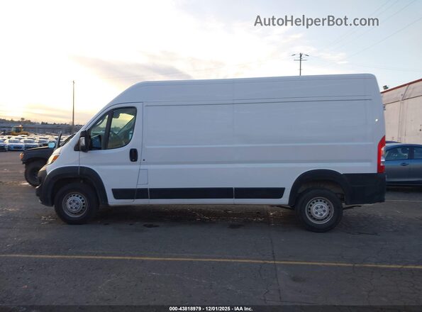 3C6LRVDG3RE139980 2024 RAM PROMASTER 2500 Белый Панорамный вид салона 360°