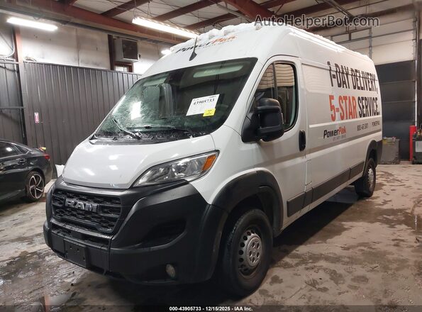 3C6LRVDG4RE133010 2024 RAM PROMASTER 2500 White წინა მარცხენა ხედი სამი მეოთხედიდან