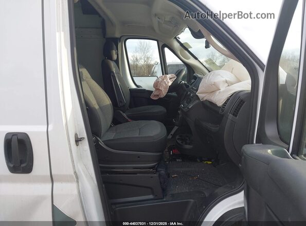 3C6LRVDG7SE521497 2025 RAM PROMASTER 2500 White Вид салону спереду