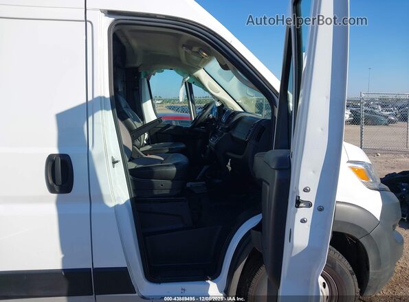 3C6LRVDG8PE570408 2023 RAM PROMASTER 2500 White Vista interior delantera