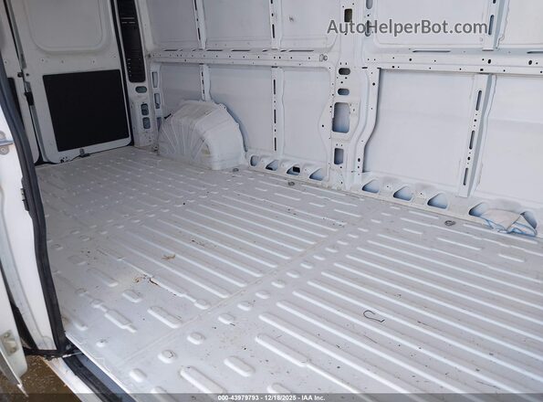 3C6LRVDG9PE588884 2023 RAM PROMASTER 2500 White Widok naklejki z numerem VIN