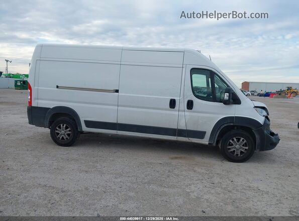 3C6LRVDG9RE126036 2024 RAM PROMASTER 2500 White Вид щитка приладів