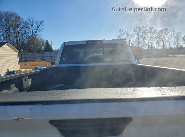 3C6MR4AJ1RG285152 2024 RAM 2500 Белый Вид задних сидений