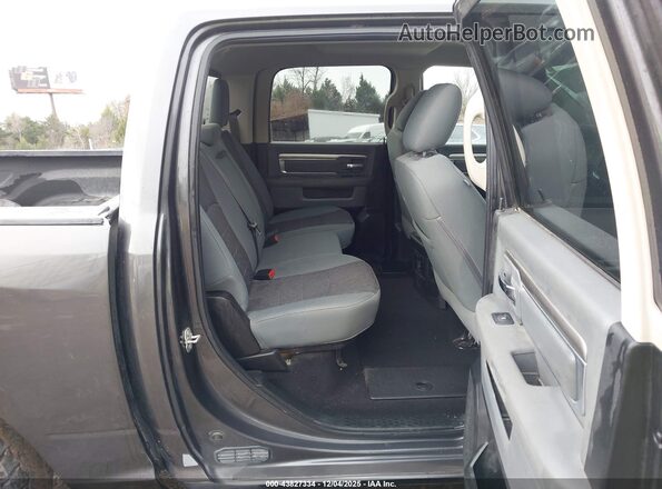 3C6RR7LT2LG182707 2020 RAM 1500 CLASSIC Gray Вид наклейки з VIN-кодом