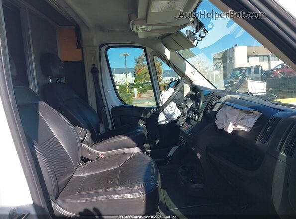 3C6TRVDG7GE126565 2016 RAM PROMASTER 2500 White Widok wnętrza z przodu