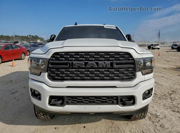 3C6UR5DL1RG305838 2024 RAM 2500 White Vista frontal
