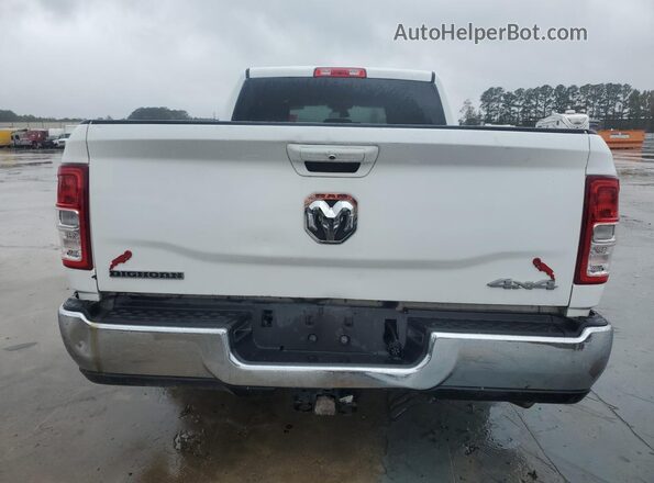 3C6UR5DL2NG178642 2022 RAM 2500 White Rear view