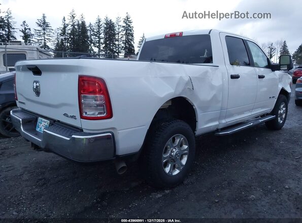 3C6UR5DL4RG336372 2024 RAM 2500 White Rear right