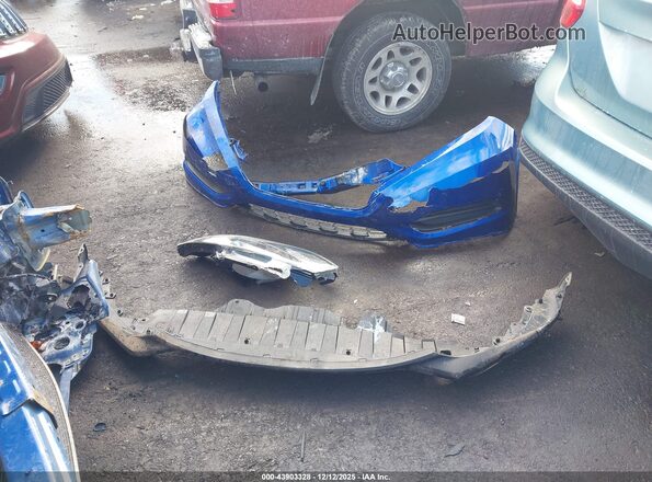 3CZRU6H33JG711065 2018 HONDA HR-V Blue 