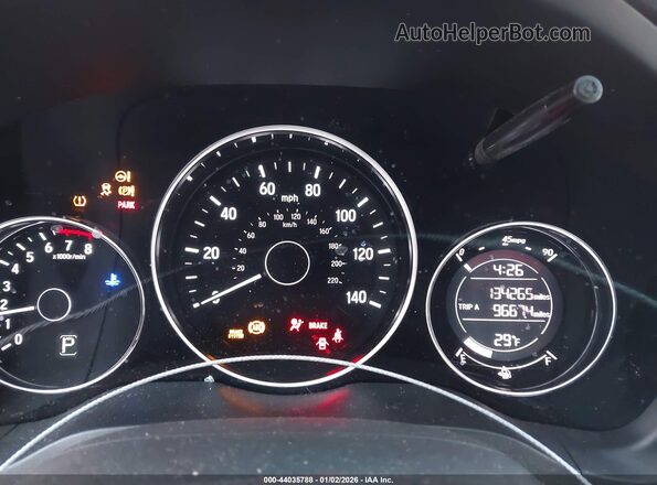 3CZRU6H37HM729709 2017 HONDA HR-V White Հետևի նստատեղերի տեսք