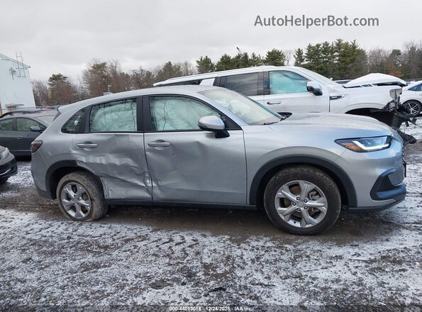 3CZRZ2H32SM795098 2025 HONDA HR-V Silver Rear interior view