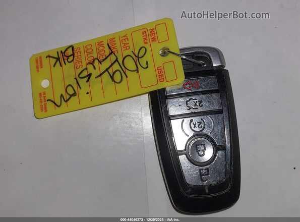 3FA6P0CD4KR270426 2019 FORD FUSION Black Dashboard view