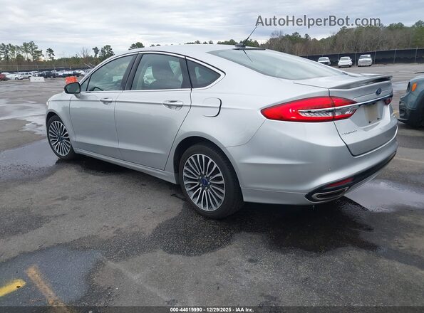3FA6P0D92JR206751 2018 FORD FUSION Silver Trasero izquierdo