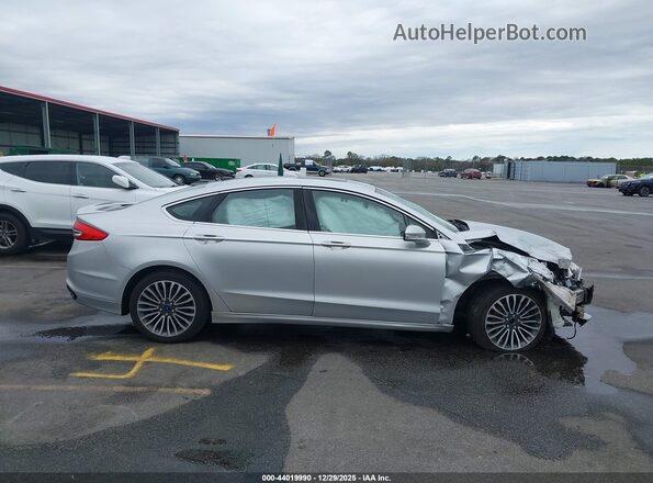 3FA6P0D92JR206751 2018 FORD FUSION Silver Vista del cuadro de instrumentos