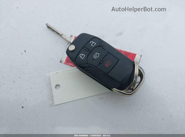 3FA6P0HD0GR361970 2016 FORD FUSION White Widok deski rozdzielczej