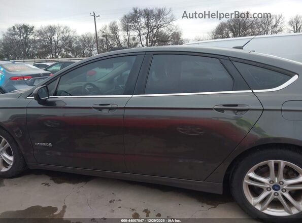 3FA6P0LU2JR224186 2018 FORD FUSION HYBRID Серый 