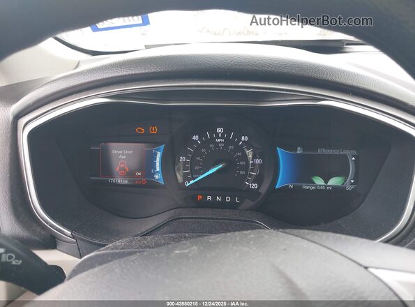3FA6P0LU3KR187733 2019 FORD FUSION HYBRID Gray 360 interior view