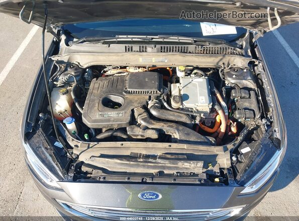 3FA6P0PU2HR330058 2017 FORD FUSION ENERGI Gray Vista trasera