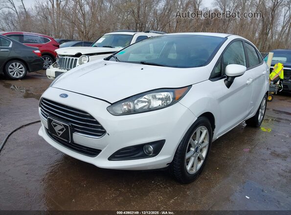 3FADP4BJ0KM137570 2019 FORD FIESTA White Առջևի ձախ երեք քառորդ տեսարան