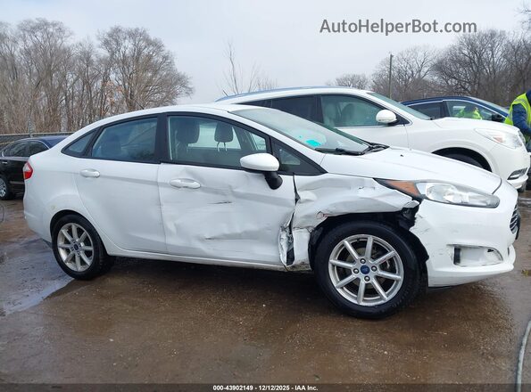 3FADP4BJ0KM137570 2019 FORD FIESTA White Սալոնի հետևի տեսք