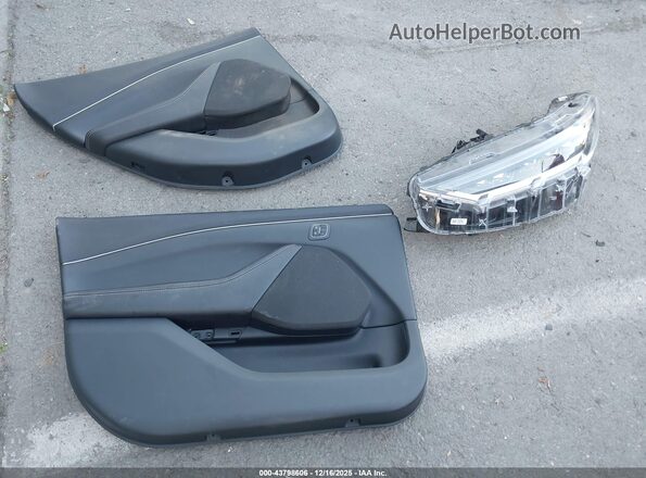 3FMTK1R45PMA66436 2023 FORD MUSTANG MACH-E Бордовый 